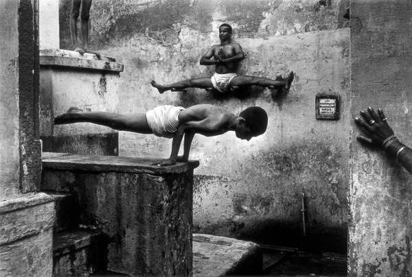 Stunning Images Of Shaolin Monks Training