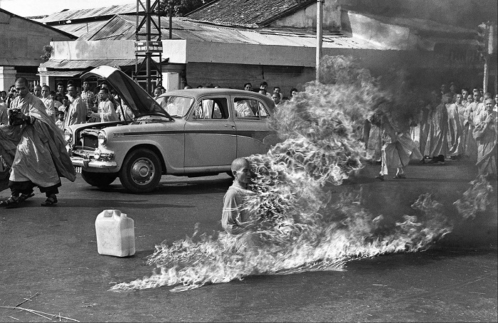 the-burning-monk-1963